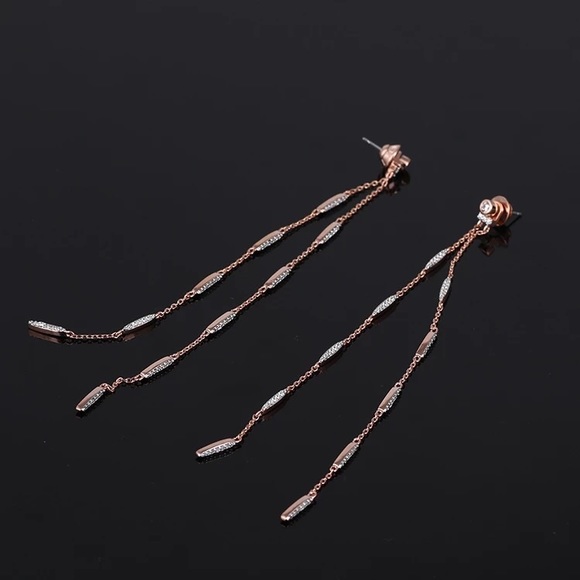 *SOLD*NWOT! Henri Bendel Earrings - Picture 4 of 7